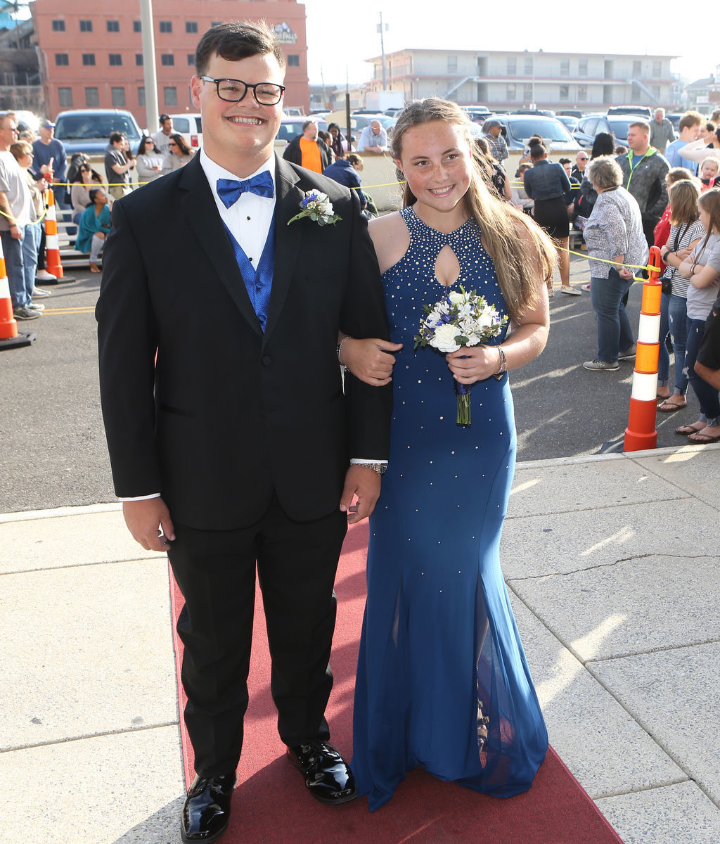 051819_gal_middletwp92.JPG